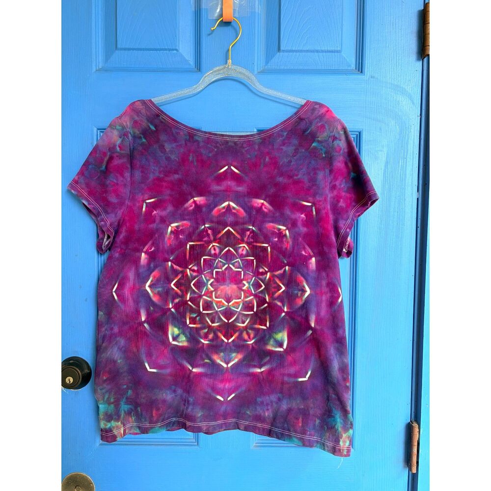Handmade mandala tie dye t-shirt ice dyed women's XL